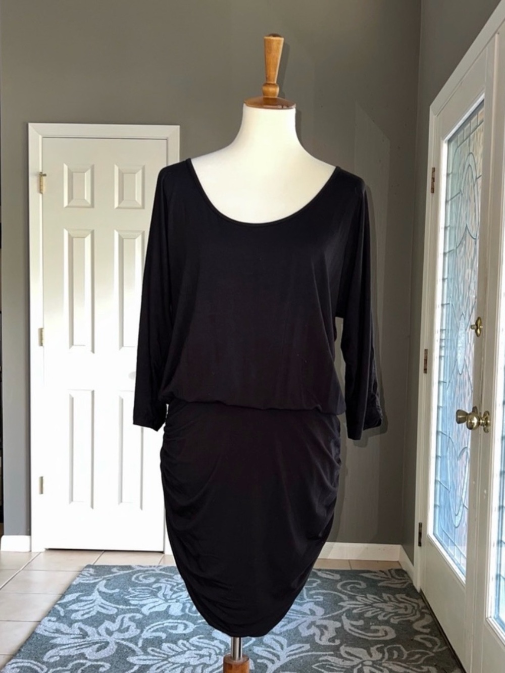 Venus Black Ruched Knit Blouson Dress, Size Large - Picture 4 of 7